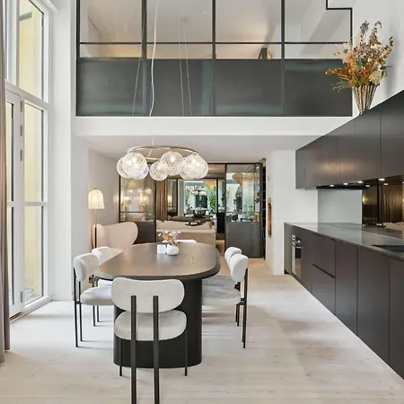 Luxury By Freetown & Canals