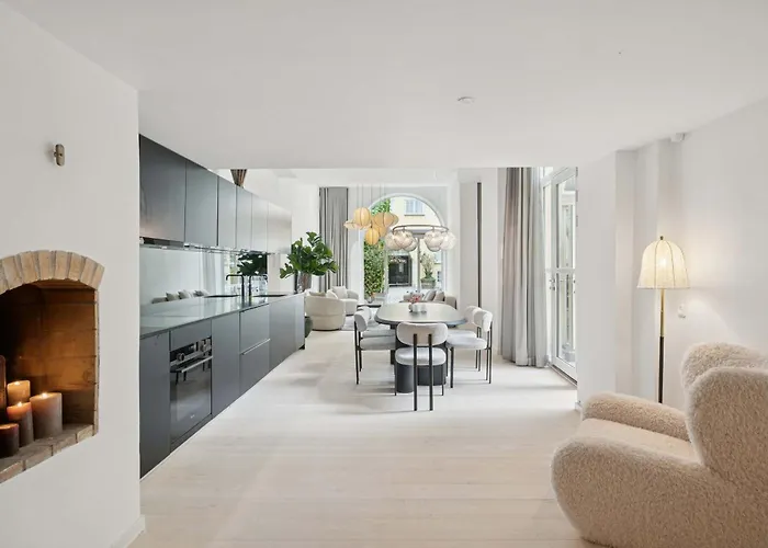 Apartment Luxury By Freetown & Canals