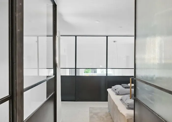 Apartment Luxury By Freetown & Canals